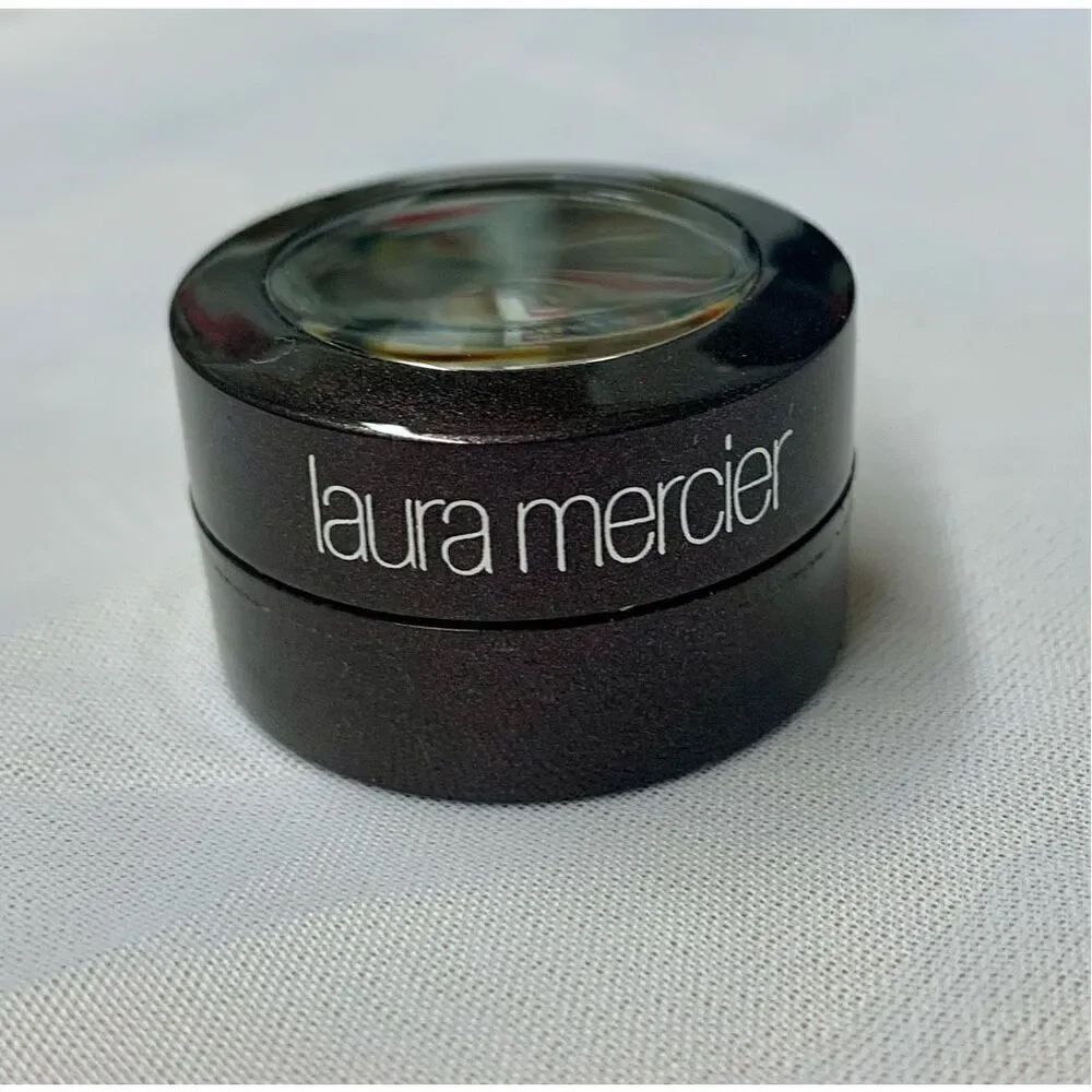 NEW Laura Mercier Matte Eye Color Eyeshadow in Coffee Ground Brown .03 oz